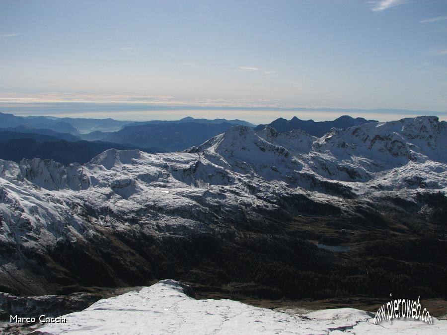 18_Conca del Calvi e Monte Isola.JPG